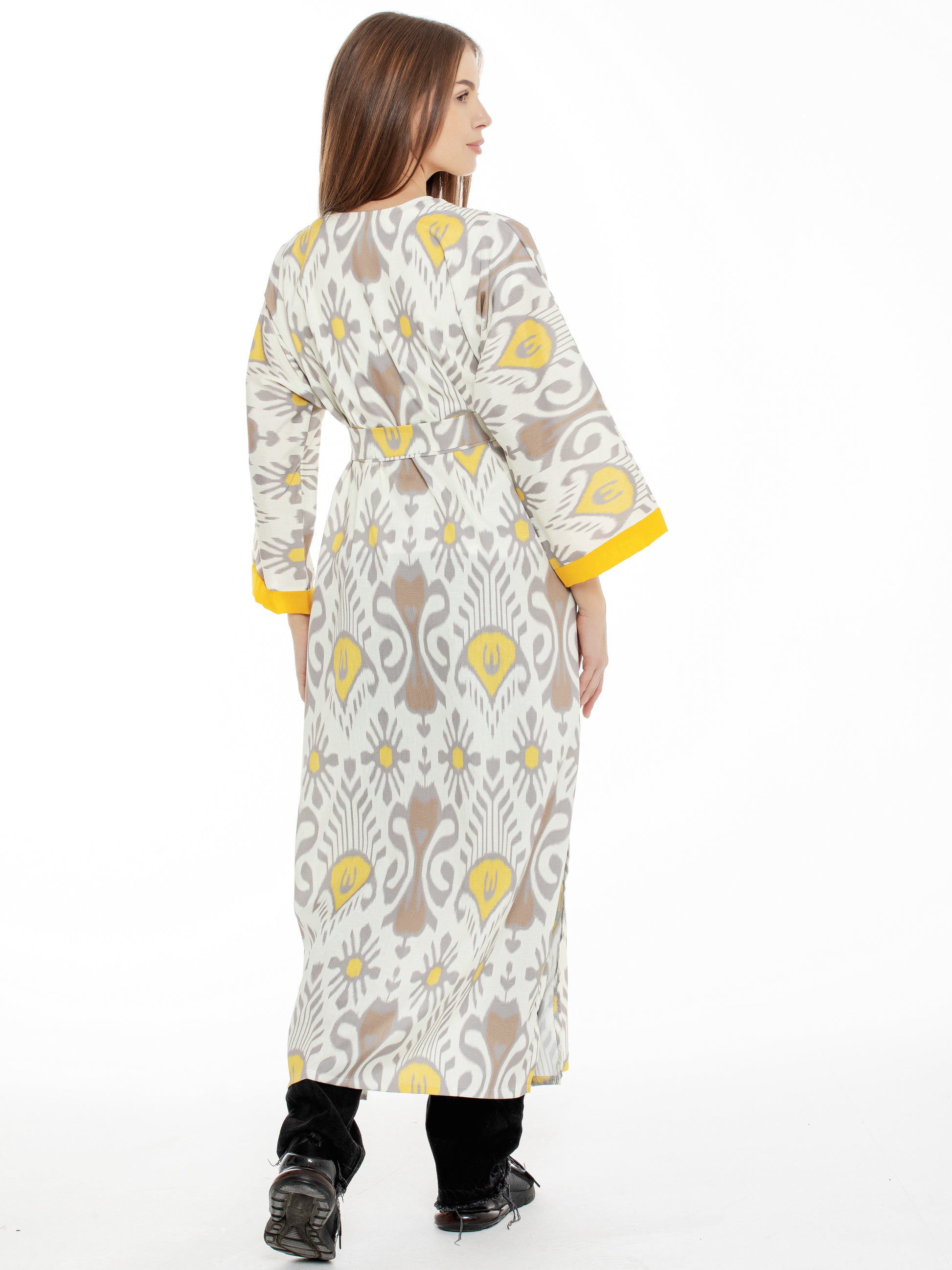 Long adras robe chapan for women made of cotton and silk. Beautiful asian chapan for everyday wearing. Casual clothing, han atlas, uzbek asian oriental clothing